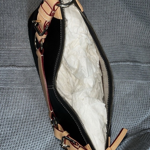 Dooney & Bourke Black and Tan Shoulder Bag - Picture 5 of 8